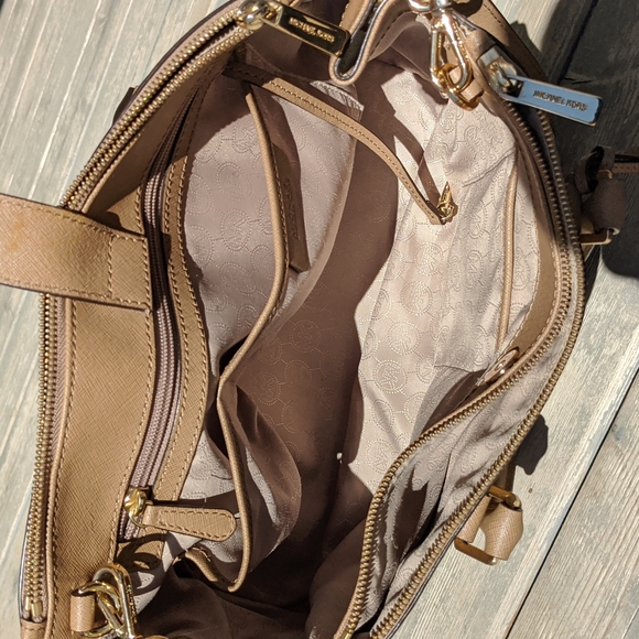 Michael Kors Satchel Purse - Picture 8 of 13